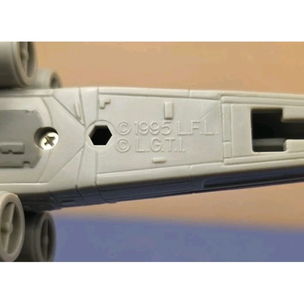 Star Wars Action Fleet X-Wing Starfighter Galoob 1995 Luke Skywalker R2-D2 Red 5